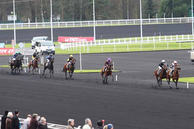 Arrivée quinté pmu PRIX DE VALOGNES à PARIS-VINCENNES