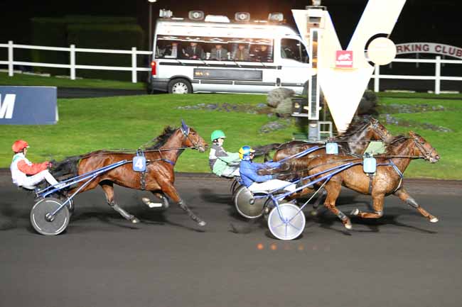Arrivée quinté pmu PRIX DE TRIE-SUR-BAISE à PARIS-VINCENNES