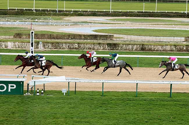 Arrivée quinté pmu PRIX DE BELLOUET à DEAUVILLE