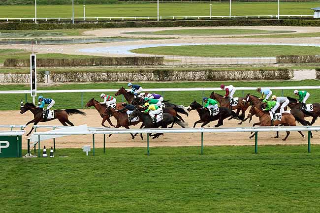 Arrivée quinté pmu PRIX DU BOIS HAMIOT à DEAUVILLE