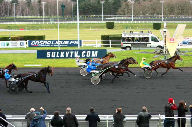 Arrivée quinté pmu PRIX DE CROISSANVILLE à PARIS-VINCENNES