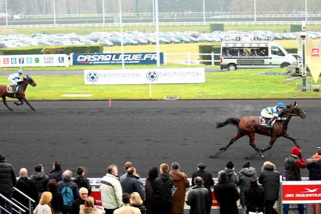 Arrivée quinté pmu PRIX  DE CHATELAILLON-LA-ROCHELLE à PARIS-VINCENNES
