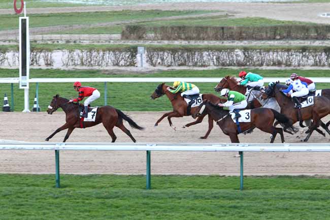 Arrivée quinté pmu PRIX DE LA BRIQUETERIE à DEAUVILLE