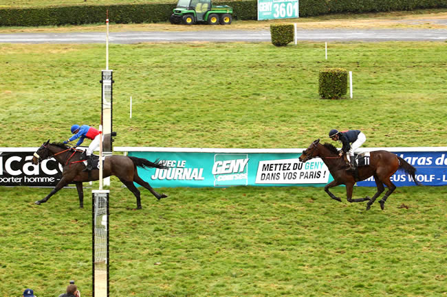 Arrivée quinté pmu PRIX DU JOURNAL GENYCOURSES - PRIX AUGUSTE DE CASTELBAJAC à PAU