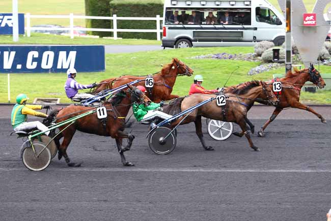 Arrivée quinté pmu PRIX DE PRIVAS à PARIS-VINCENNES