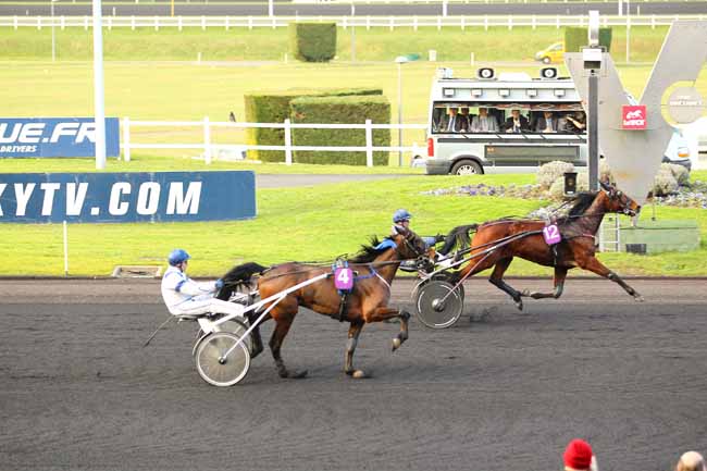 Arrivée quinté pmu PRIX DE BEAUCOURT (GR B) à PARIS-VINCENNES