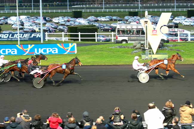 Arrivée quinté pmu PRIX DE MAISONS-LAFFITTE à PARIS-VINCENNES