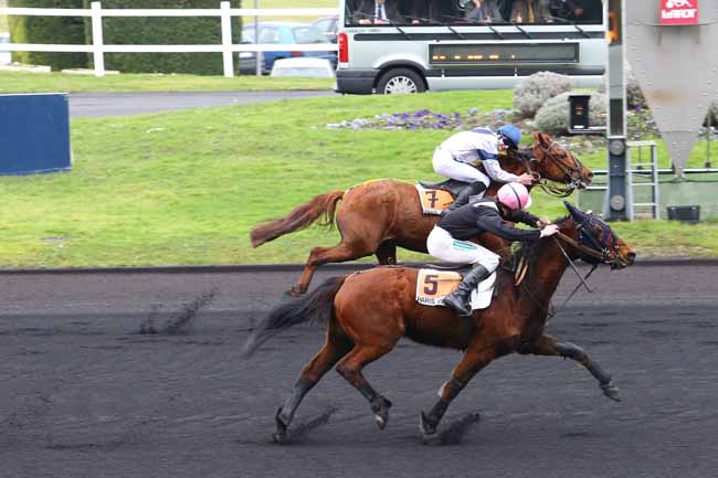 Arrivée quinté pmu PRIX DE CORLAY à PARIS-VINCENNES