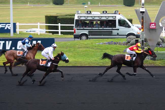 Arrivée quinté pmu PRIX D'EVRAN à PARIS-VINCENNES