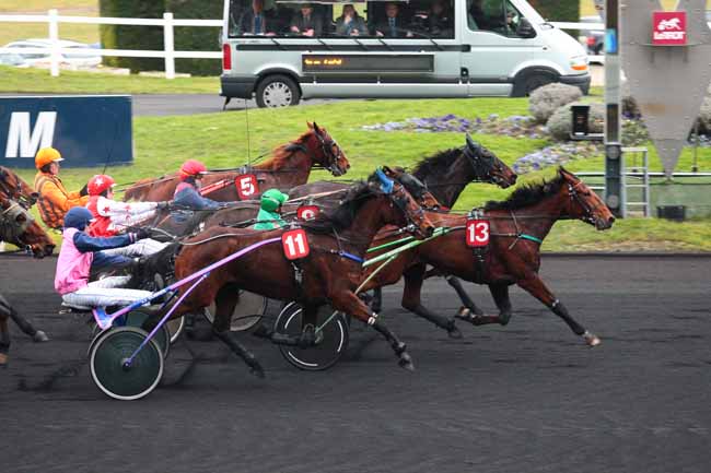 Arrivée quinté pmu PRIX DE MOUTIERS à PARIS-VINCENNES