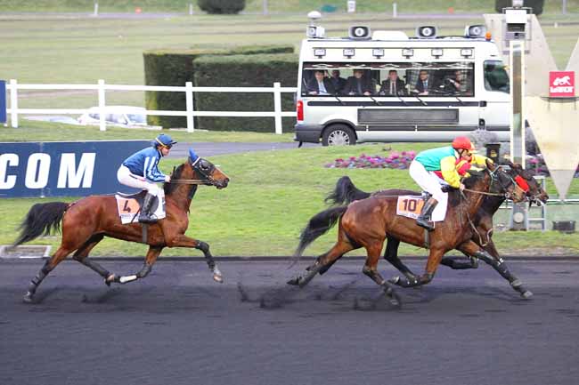 Arrivée quinté pmu PRIX DE LA GENEVRAYE à PARIS-VINCENNES