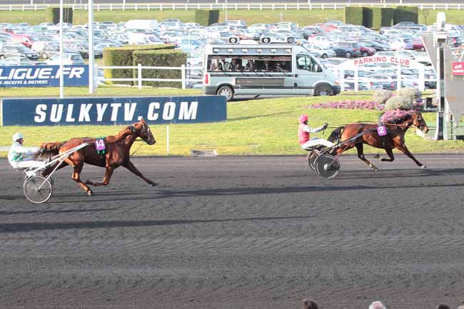 Arrivée quinté pmu PRIX READY CASH - PRIX DES VOSGES à PARIS-VINCENNES