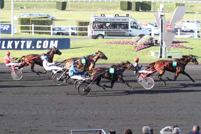 Arrivée quinté pmu PRIX DE LA GACILLY à PARIS-VINCENNES