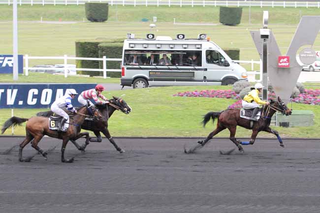 Arrivée quinté pmu PRIX DE RUGLES à PARIS-VINCENNES