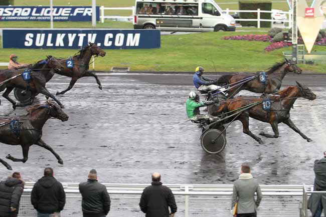 Arrivée quinté pmu PRIX D'EPINAY à PARIS-VINCENNES