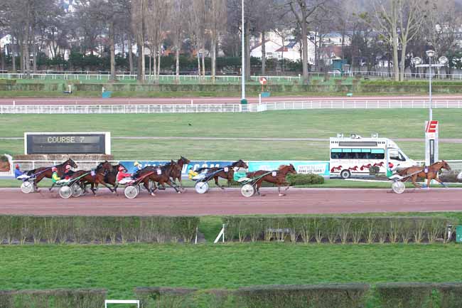 Arrivée quinté pmu PRIX ELMA à ENGHIEN