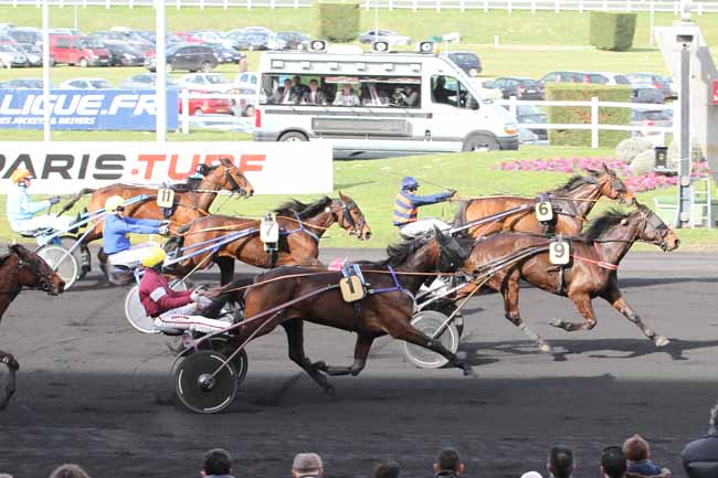 Arrivée quinté pmu PRIX DE LA MAYENNE (PRIX CUSTOM) à PARIS-VINCENNES