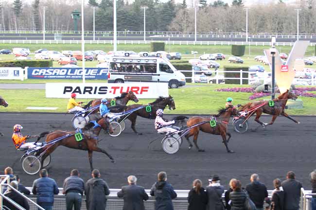 Arrivée quinté pmu PRIX DE MONTAUBAN (PRIX DES TOQUES BLANCHES) à PARIS-VINCENNES