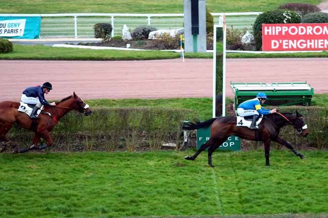 Arrivée quinté pmu PRIX DU PONT D'IENA à ENGHIEN