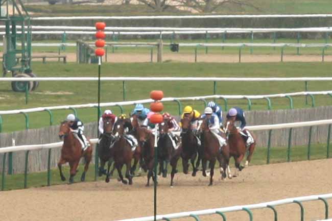 Arrivée quinté pmu PRIX DU CHEMIN DES OFFICIERS à CHANTILLY