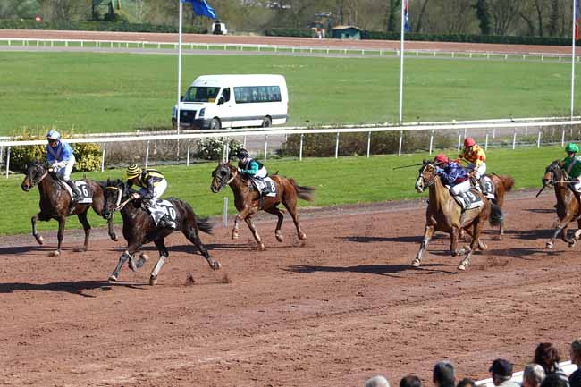 Arrivée quinté pmu PRIX DU LOT à BEAUMONT-DE-LOMAGNE