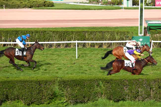 Arrivée quinté pmu PRIX DU MORBIHAN à ENGHIEN