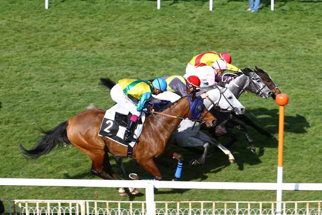 Arrivée quinté pmu PRIX DE L'OFFICE DE TOURISME DU PAYS DE FONTAINEBLEAU à FONTAINEBLEAU