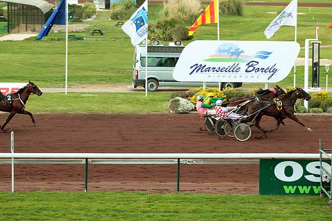 Arrivée quinté pmu PRIX DU CHATEAU D'IF à MARSEILLE-BORELY