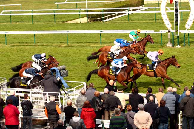 Arrivée quinté pmu PRIX DE CLERMONT-SUR-OISE à COMPIEGNE
