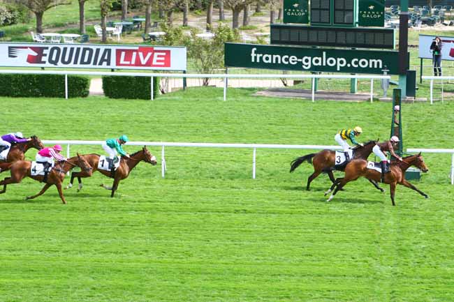 Arrivée quinté pmu PRIX ASTRONOMIE à SAINT-CLOUD