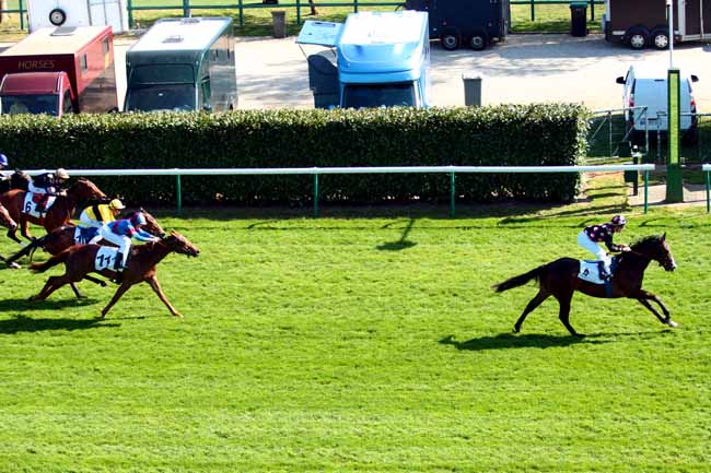 Arrivée quinté pmu PRIX DU PREMIER PAS à CHANTILLY