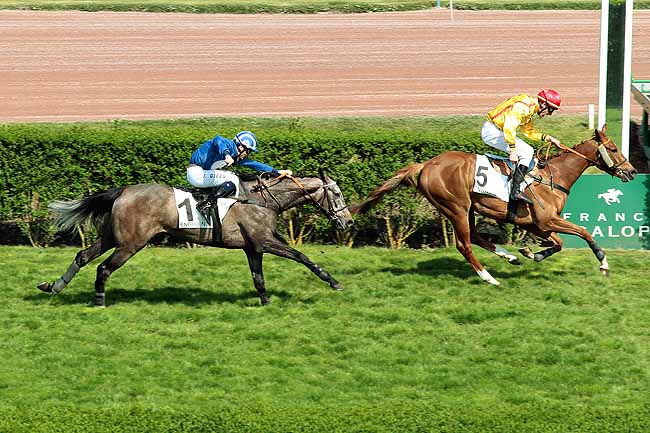 Arrivée quinté pmu PRIX LA BATE à ENGHIEN