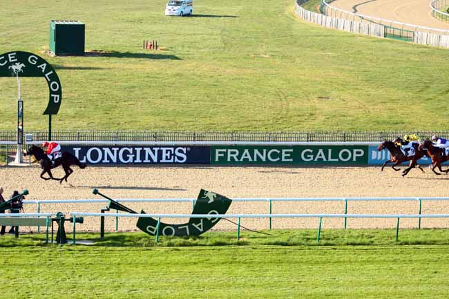 Arrivée quinté pmu PRIX DU POTEAU NIBERT à CHANTILLY