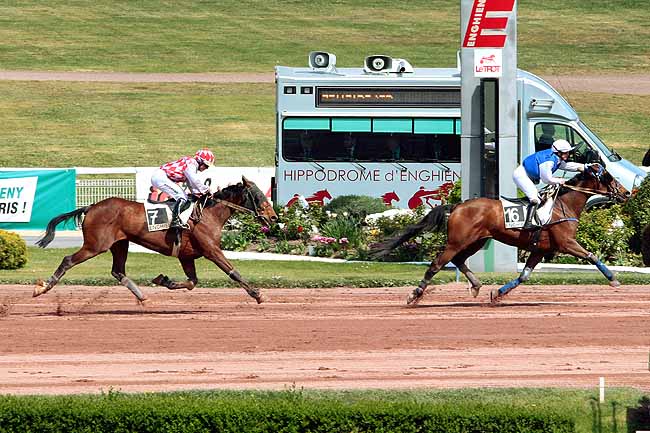 Arrivée quinté pmu PRIX DE LA VILLE DE SAINT-GRATIEN - PRIX PROFANE à ENGHIEN