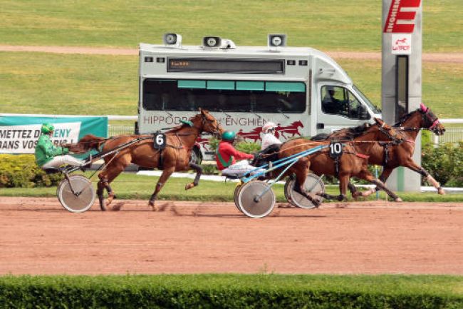 Arrivée quinté pmu PRIX DU PONT NOTRE-DAME à ENGHIEN