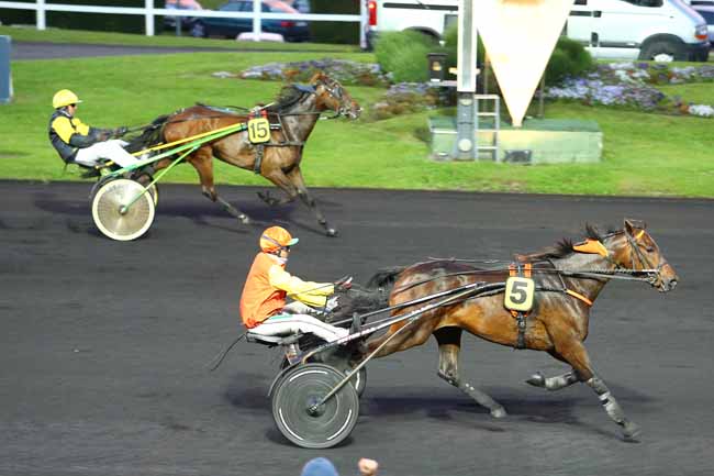 Arrivée quinté pmu PRIX FURNERIUS à PARIS-VINCENNES