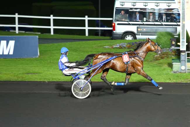 Arrivée quinté pmu PRIX HESPERIA à PARIS-VINCENNES