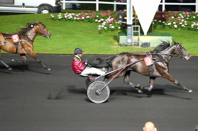Arrivée quinté pmu PRIX FIRMAMENT à PARIS-VINCENNES