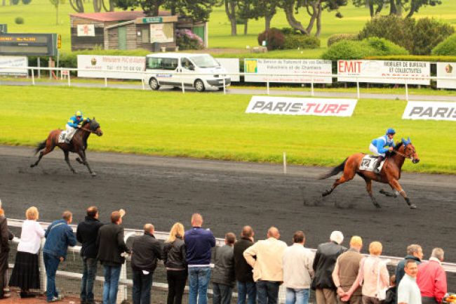 Arrivée quinté pmu PRIX DE LAON à LE CROISE-LAROCHE