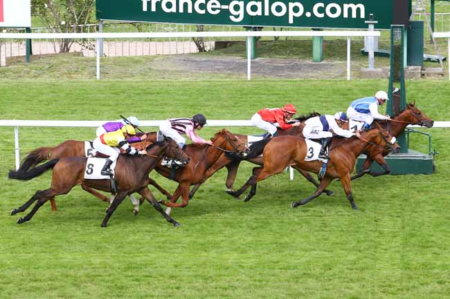 Arrivée quinté pmu PRIX CARVIN à SAINT-CLOUD