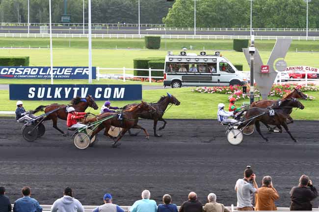 Arrivée quinté pmu TROPHEE DES HIPPODROMES MARINS à PARIS-VINCENNES