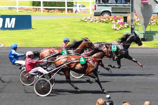 Arrivée quinté pmu PRIX DE VILLENEUVE-SUR-LOT à PARIS-VINCENNES