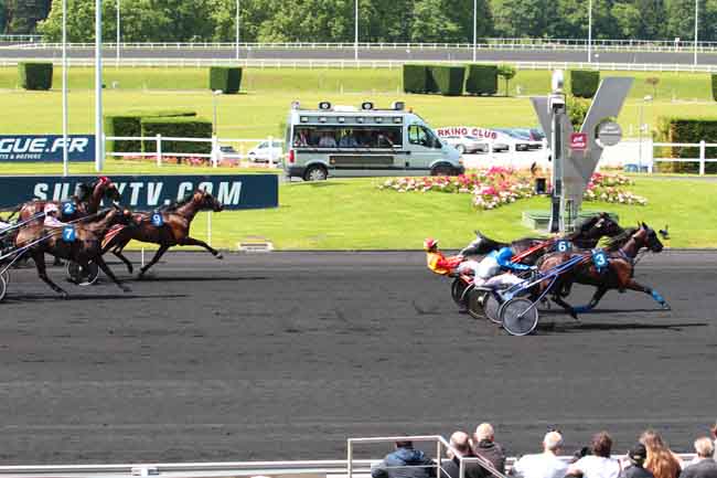 Arrivée quinté pmu PRIX LOUIS JARIEL à PARIS-VINCENNES