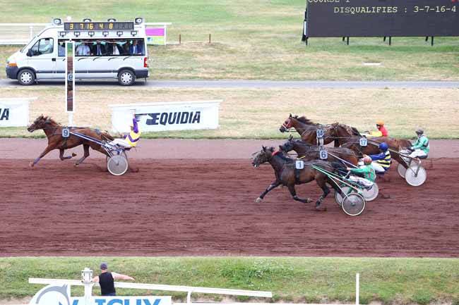 Arrivée quinté pmu PRIX DE COGNAT-LYONNE à VICHY