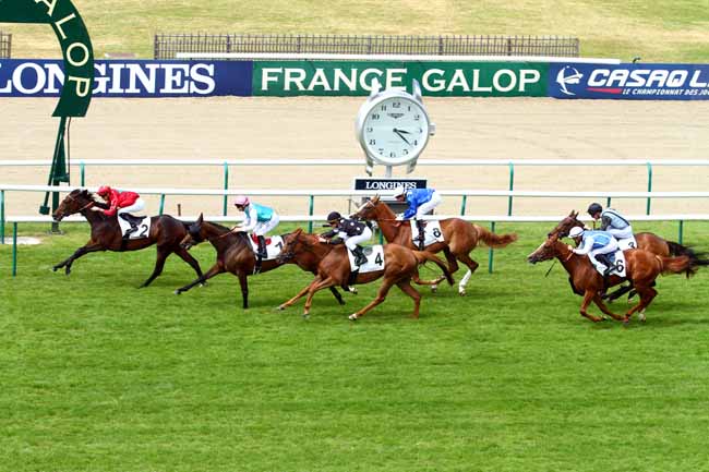 Arrivée quinté pmu PRIX DE LA BUTTE SAINT-CHRISTOPHE à CHANTILLY