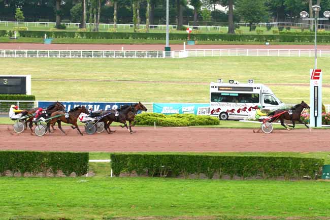 Arrivée quinté pmu PRIX DE CREPY-EN-VALOIS à ENGHIEN