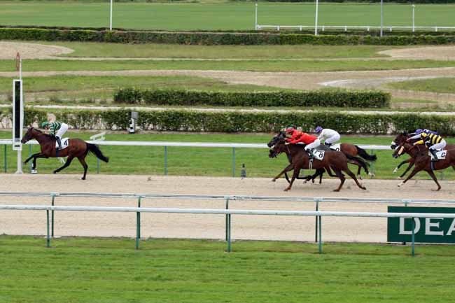 Arrivée quinté pmu PRIX DE COLOMBELLES à DEAUVILLE