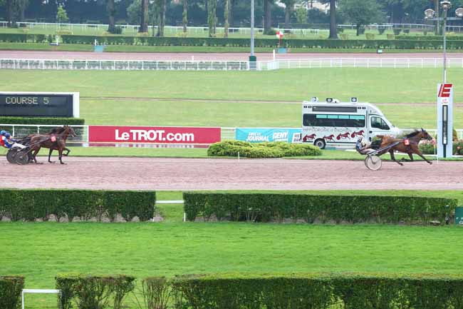 Arrivée quinté pmu PRIX DE ROCHECHOUART à ENGHIEN