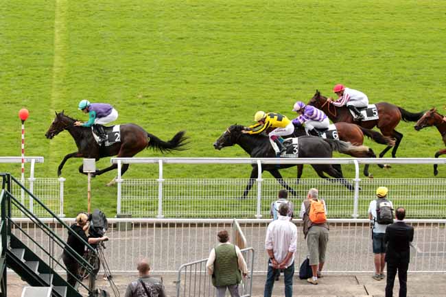 Arrivée quinté pmu PRIX DE RUEIL MALMAISON à MAISONS-LAFFITTE