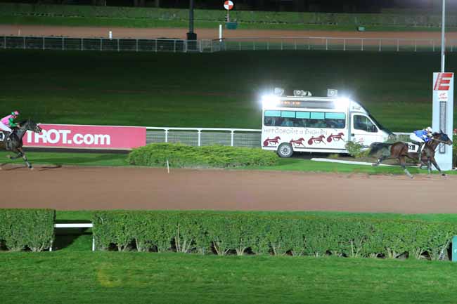 Photo d'arrivée de la course pmu PRIX DE L'HOTEL DES MONNAIES à ENGHIEN le Mercredi 21 octobre 2015